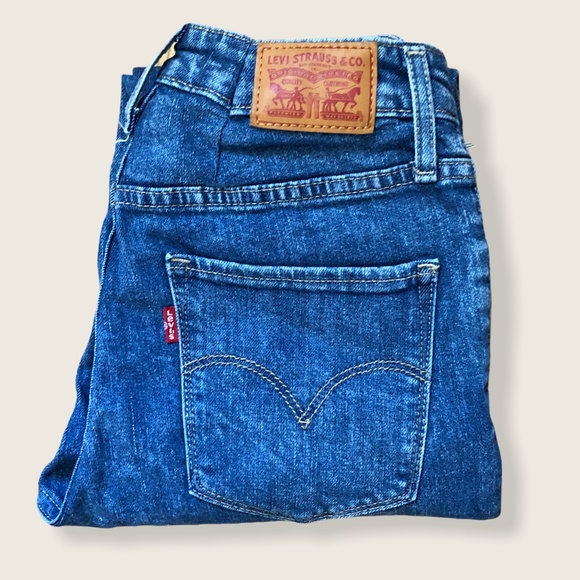 Levis 721 High Rise Skinny - Picture 4 of 4